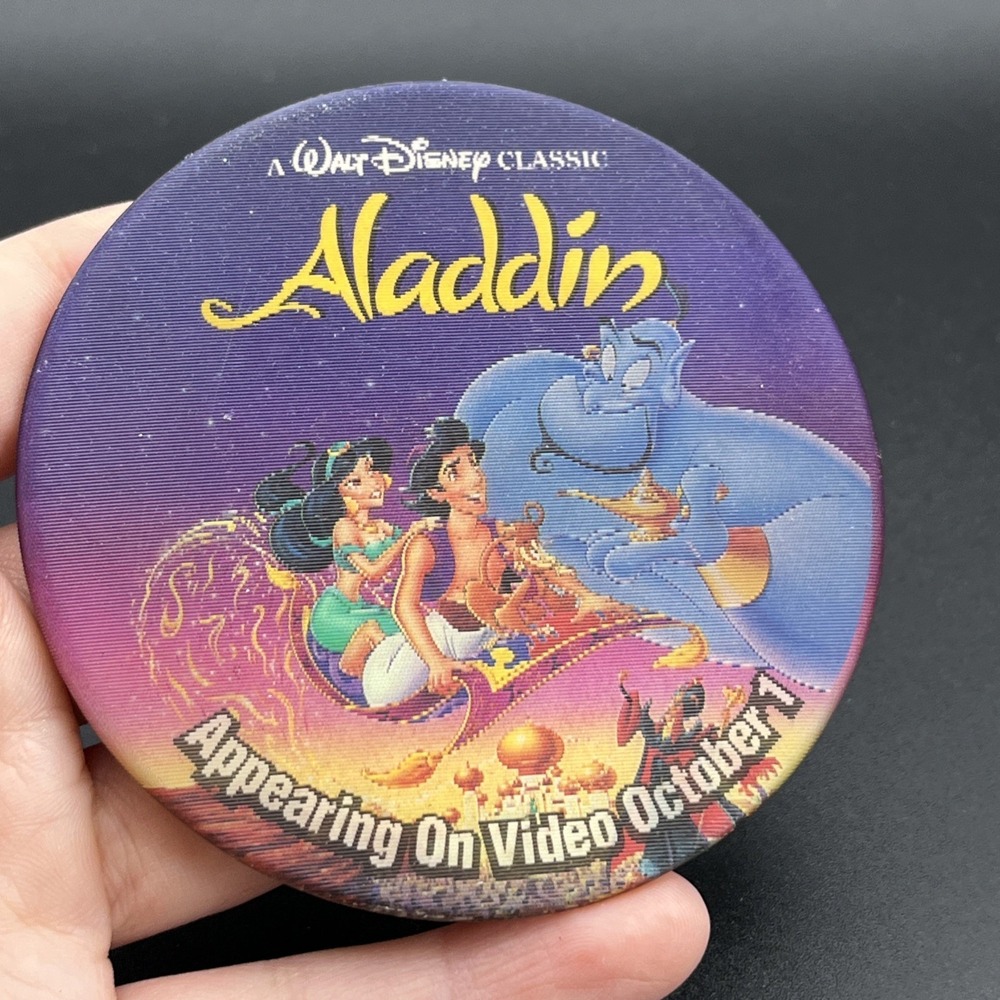 Walt Disney Classic‎ Video Aladdin Holographic Promotional Button Pin